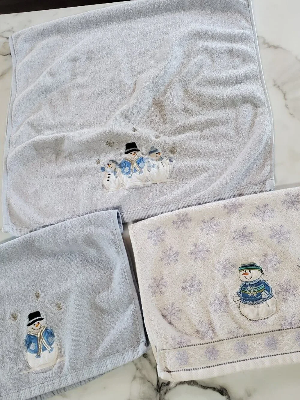 Lot of 3 Vintage Winter Embroidered Snowman Kitchen & Bath Towels